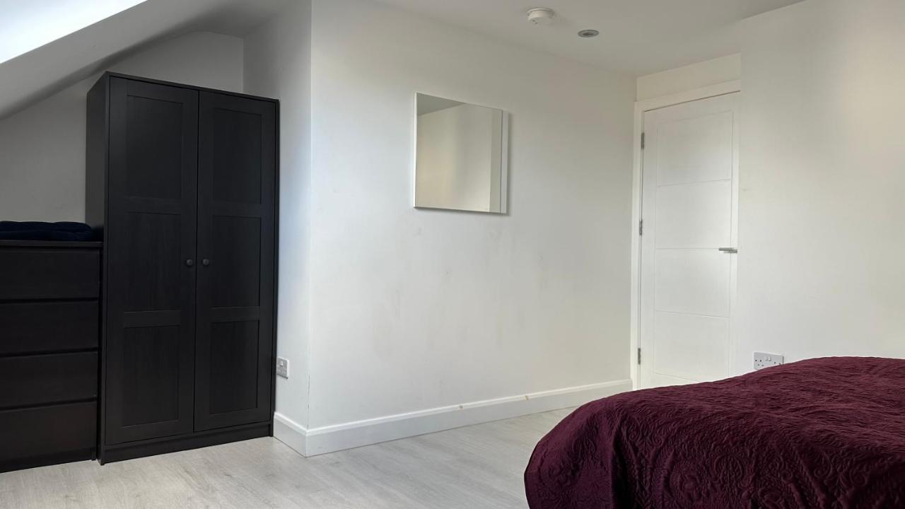 Stunning New 1 Bedroom Apartment Λονδίνο Εξωτερικό φωτογραφία